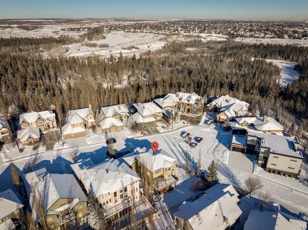 2715 Evercreek Bluffs Way SW, Calgary — photo 3 of 50