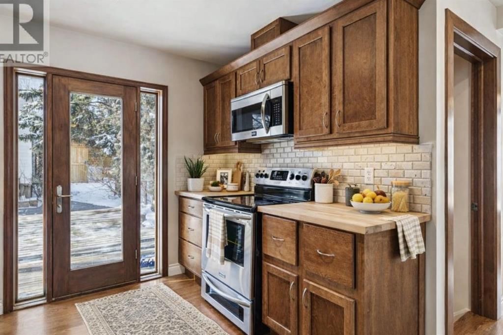 5415 Centre A Street NE, Calgary — photo 4 of 50