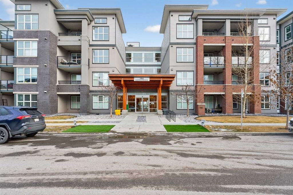 1414, 95 Burma Star Road SW, Calgary — photo 2 of 25