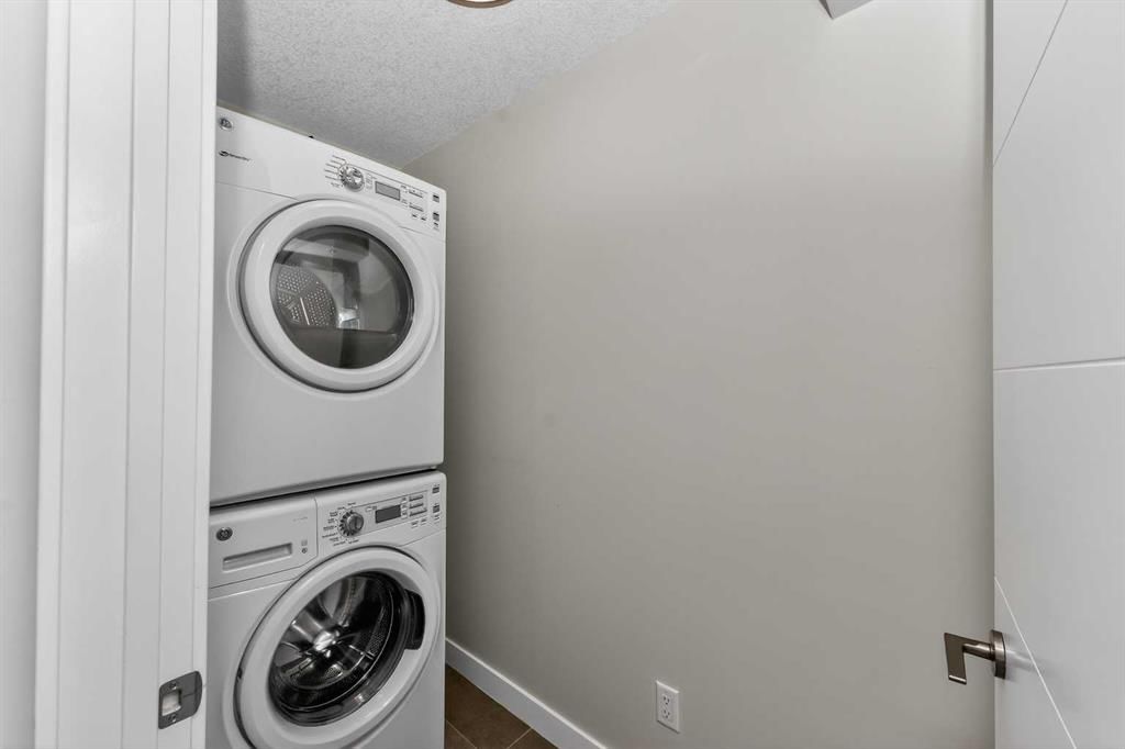 1414, 95 Burma Star Road SW, Calgary — photo 5 of 25