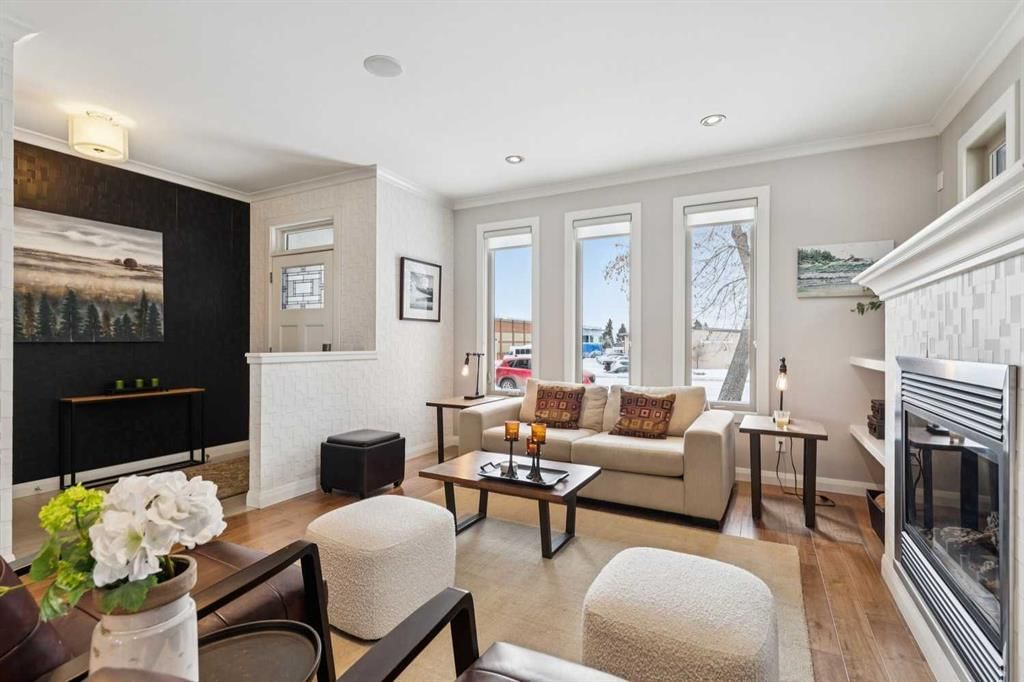4415 16 Street SW, Calgary — photo 4 of 23
