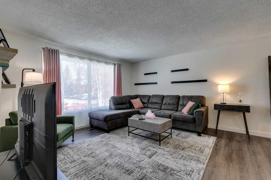 14692 Deer Ridge Drive SE, Calgary — photo 5 of 49