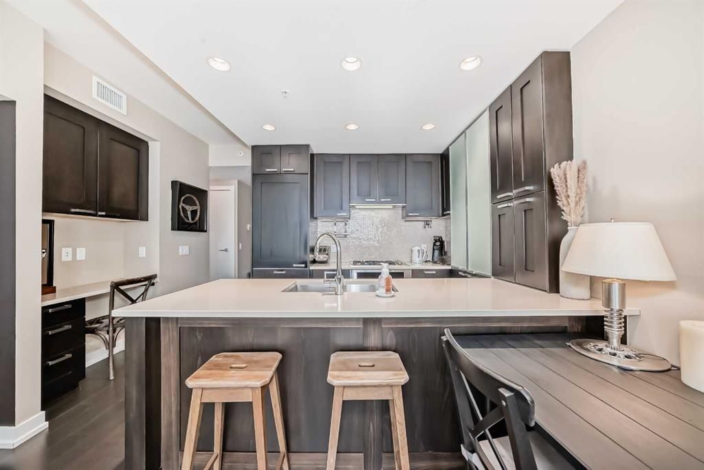 1528, 222 Riverfront Avenue SW, Calgary — photo 5 of 35