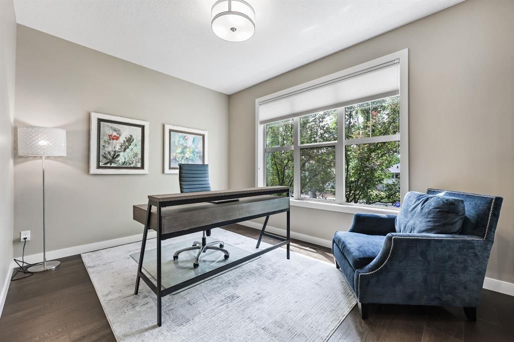 3522 41 Street SW, Calgary — photo 3 of 41