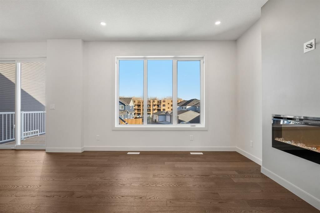 152 Sage Hill Heights NW, Calgary — photo 5 of 50