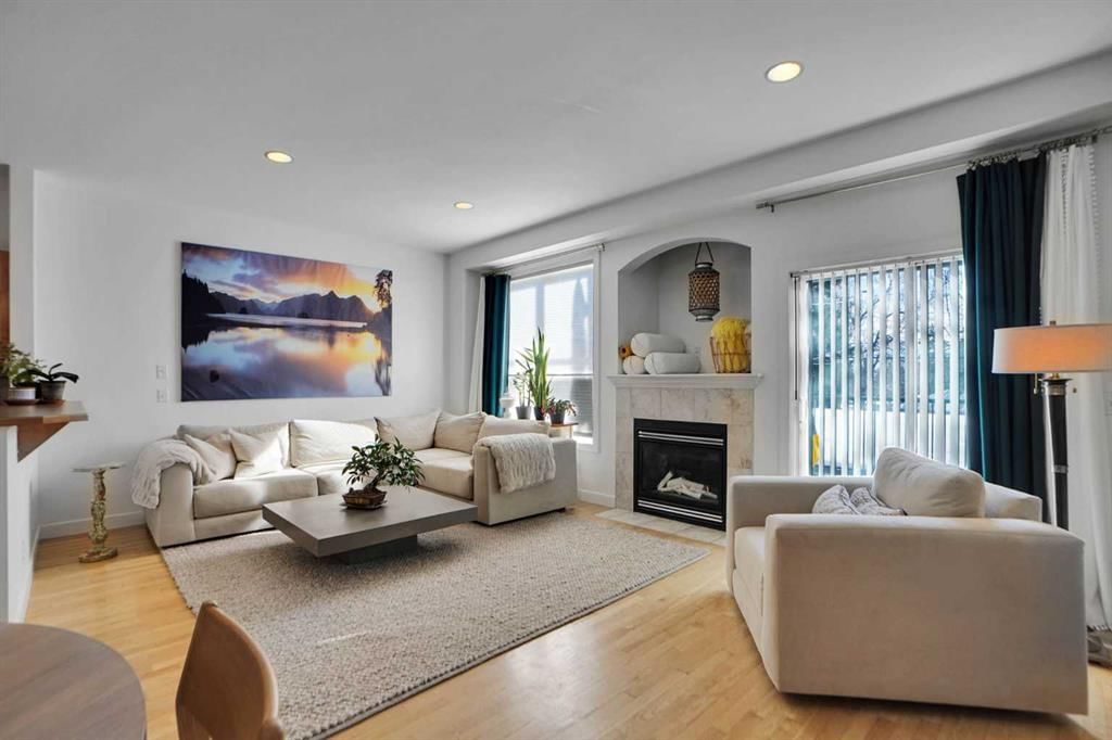 123 31 Avenue NW, Calgary — photo 3 of 47