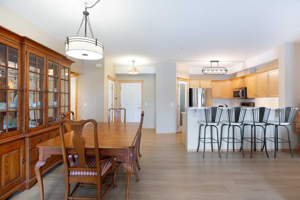236, 15 Everstone Drive SW, Calgary — photo 3 of 39