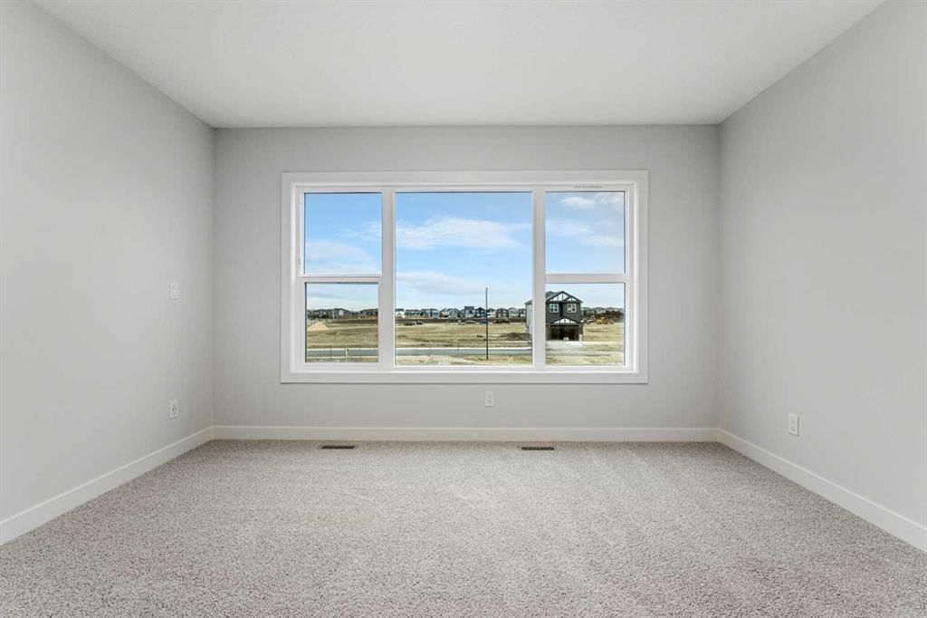 56 Creekstone Grove SW, Calgary — photo 4 of 50