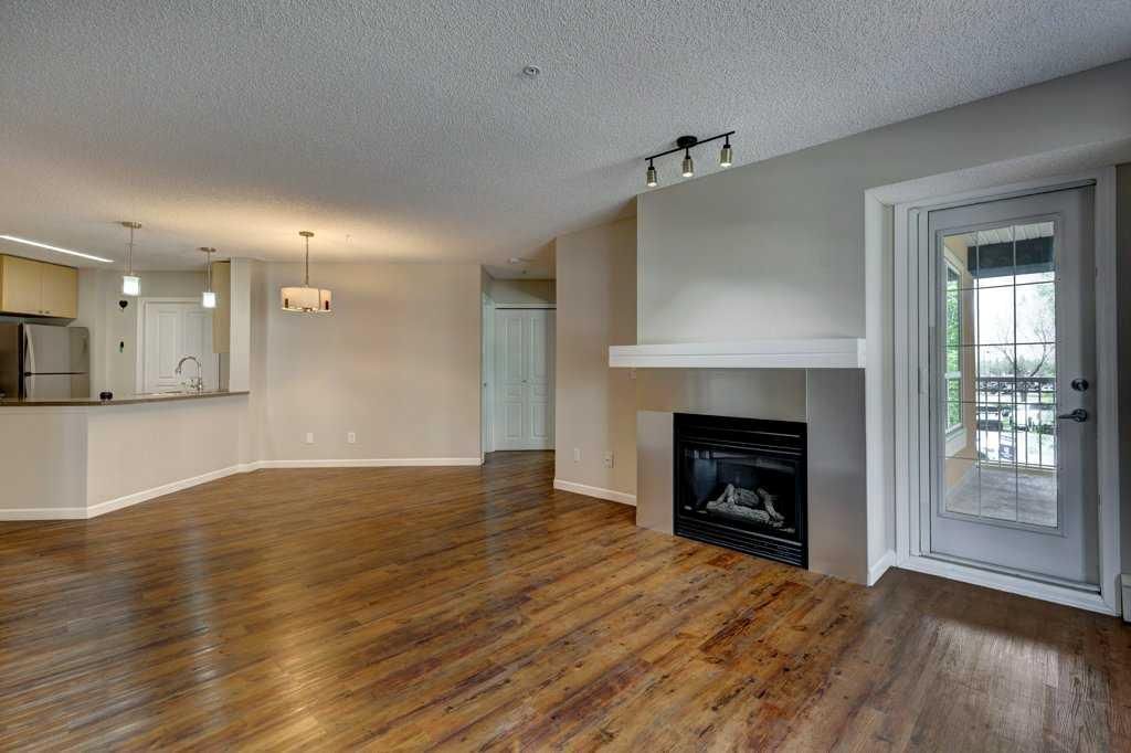 233, 30 Richard Court SW, Calgary — photo 3 of 31