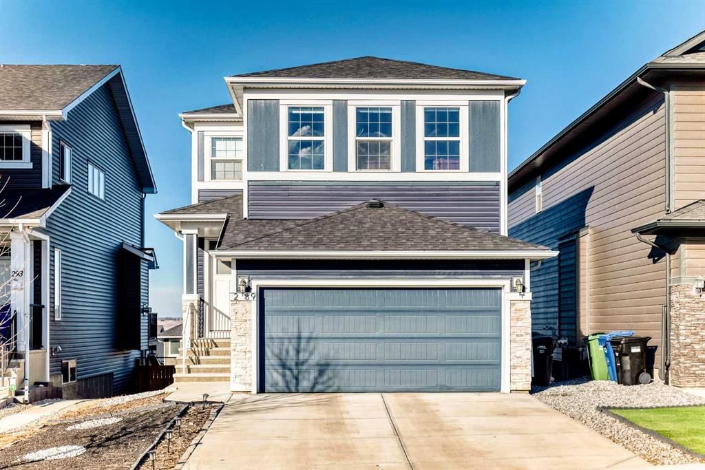 289 Crestmont Drive SW, Calgary — main listing photo