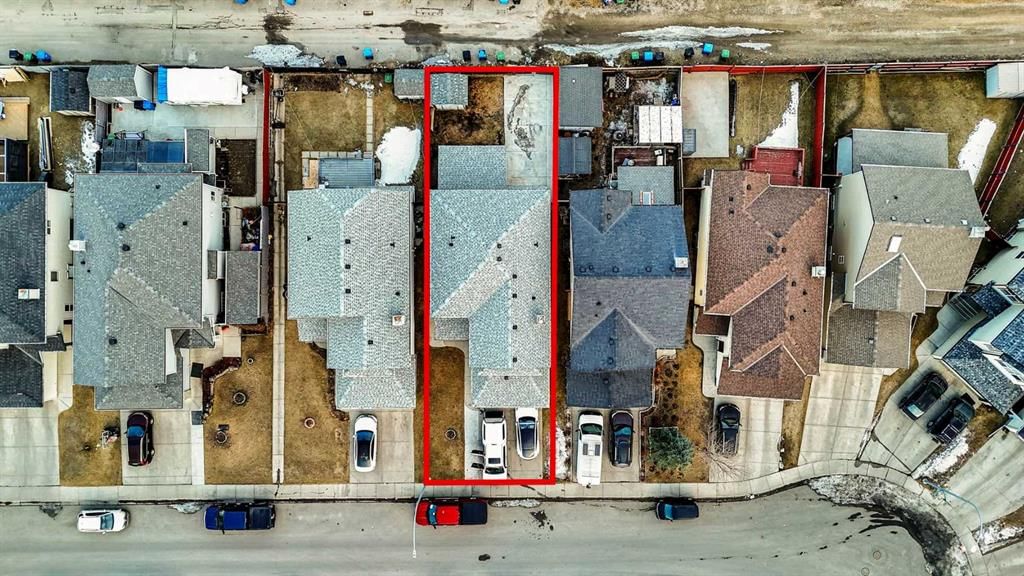 148 Martha's Manor NE, Calgary — photo 2 of 47