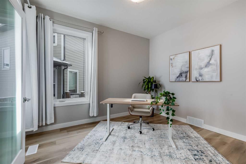 27 Everoak Bay SW, Calgary — photo 3 of 48