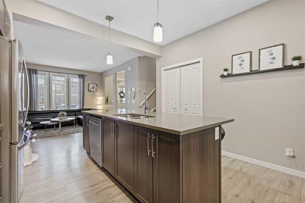 754 Belmont Drive SW, Calgary — photo 5 of 50