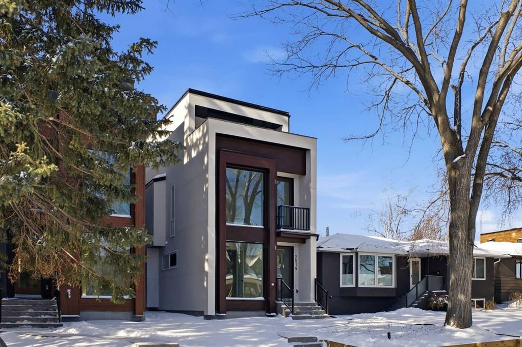 2519 19A Street SW, Calgary — photo 2 of 50