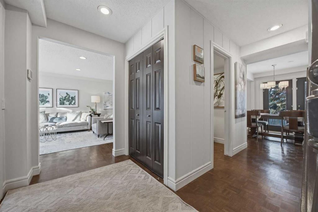 1136 Kildonan Place SW, Calgary — photo 2 of 46
