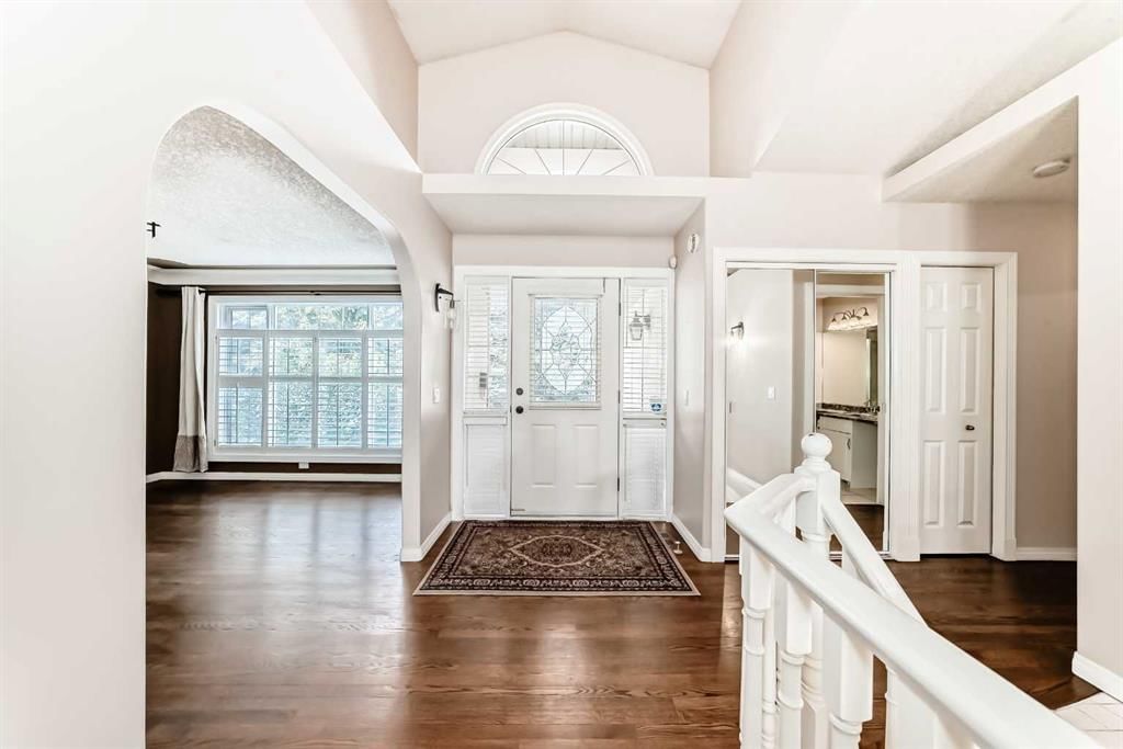 256 Evergreen Court SW, Calgary — photo 3 of 50