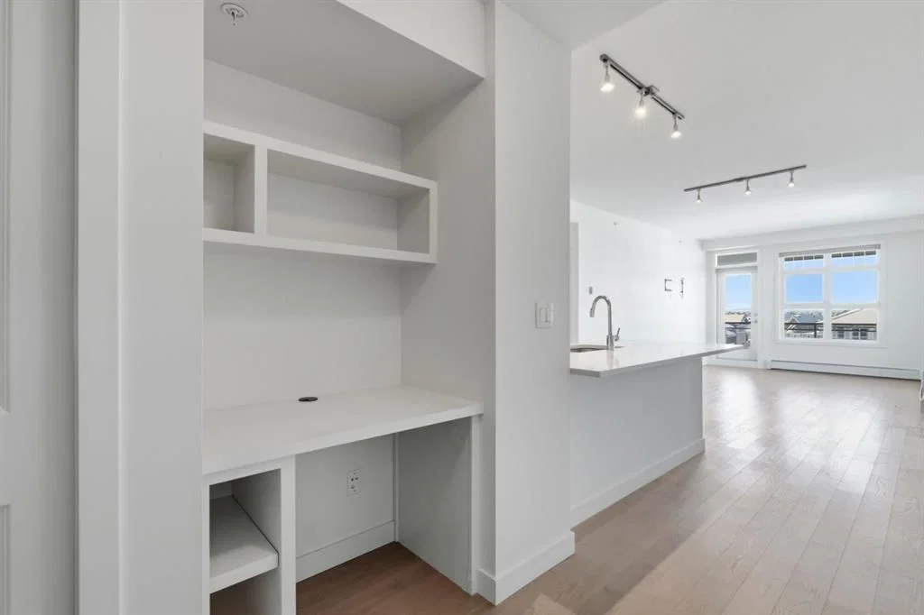 402, 25 Auburn Meadows Avenue SE, Calgary — photo 5 of 31