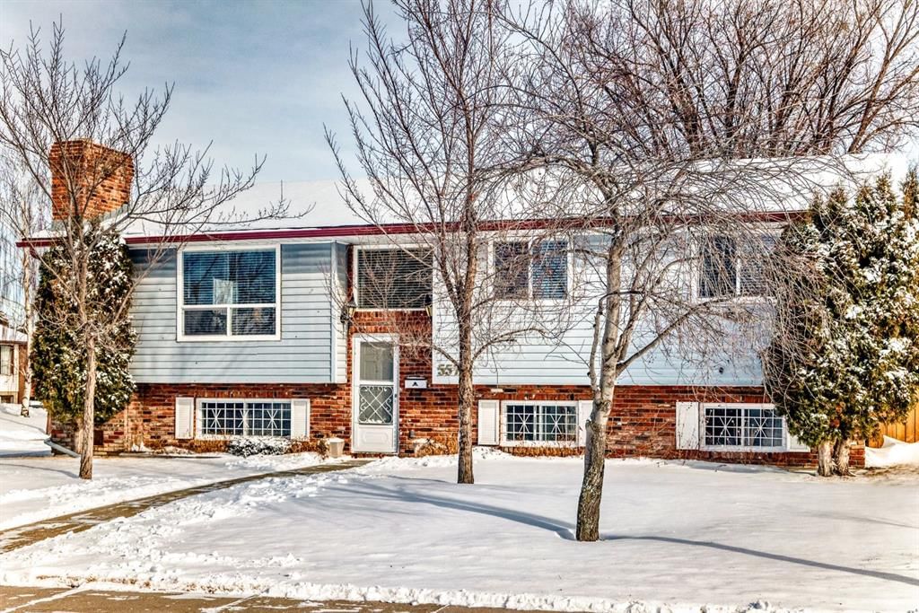 557 Rundleville Place NE, Calgary — main listing photo