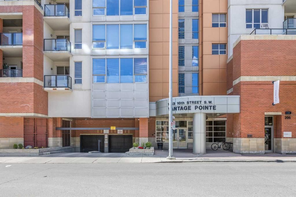 2407, 1053 10 Street SW, Calgary — photo 2 of 38