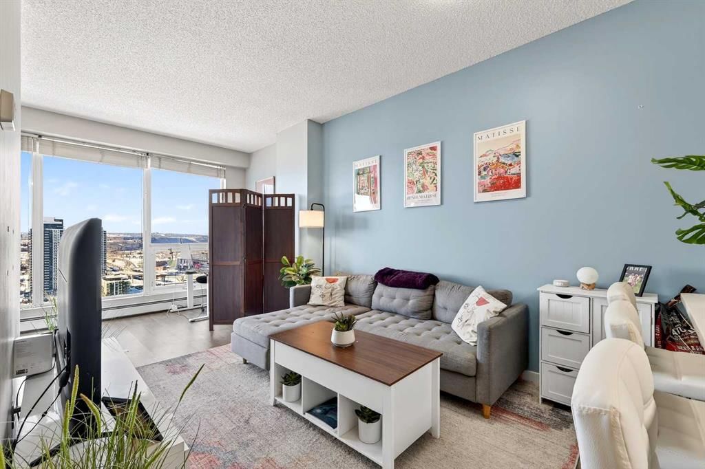 2407, 1053 10 Street SW, Calgary — photo 4 of 38