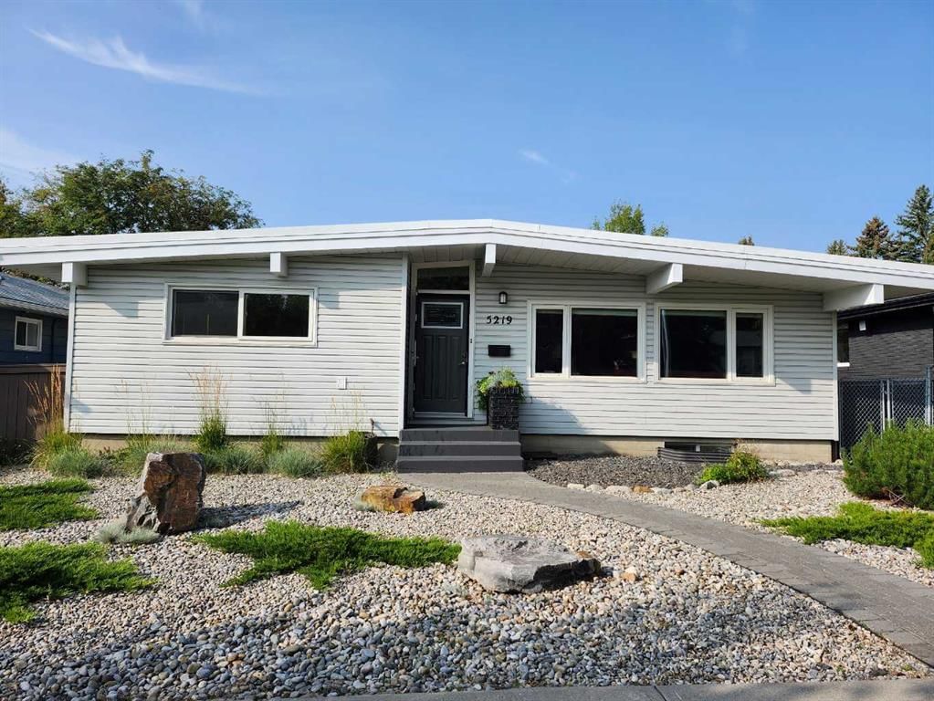 5219 Brisebois Drive NW, Calgary — main listing photo
