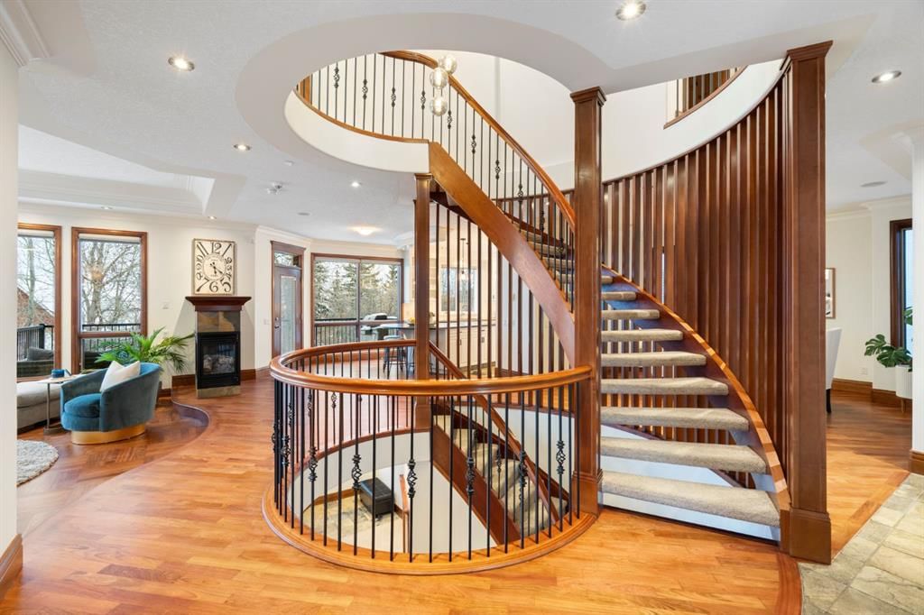 48 Coulee Park SW, Calgary — photo 3 of 50