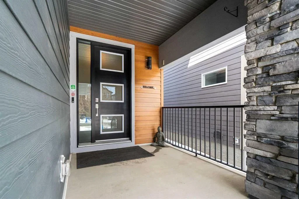 17 Cranbrook Circle SE, Calgary — photo 3 of 50