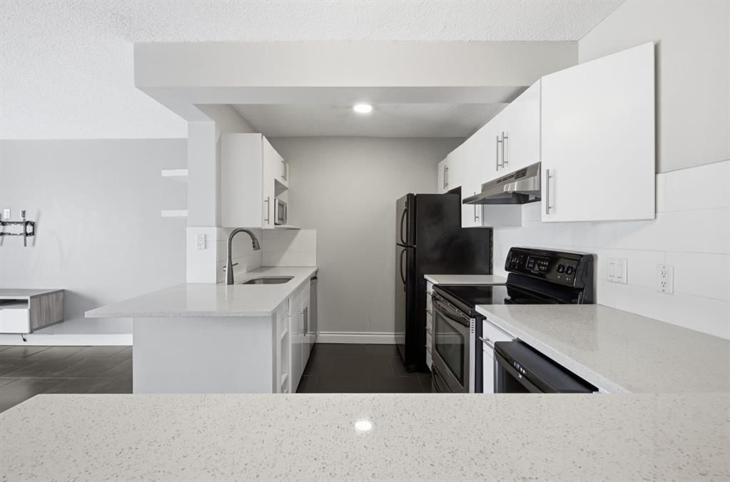 505, 1330 15 Avenue SW, Calgary — photo 3 of 31