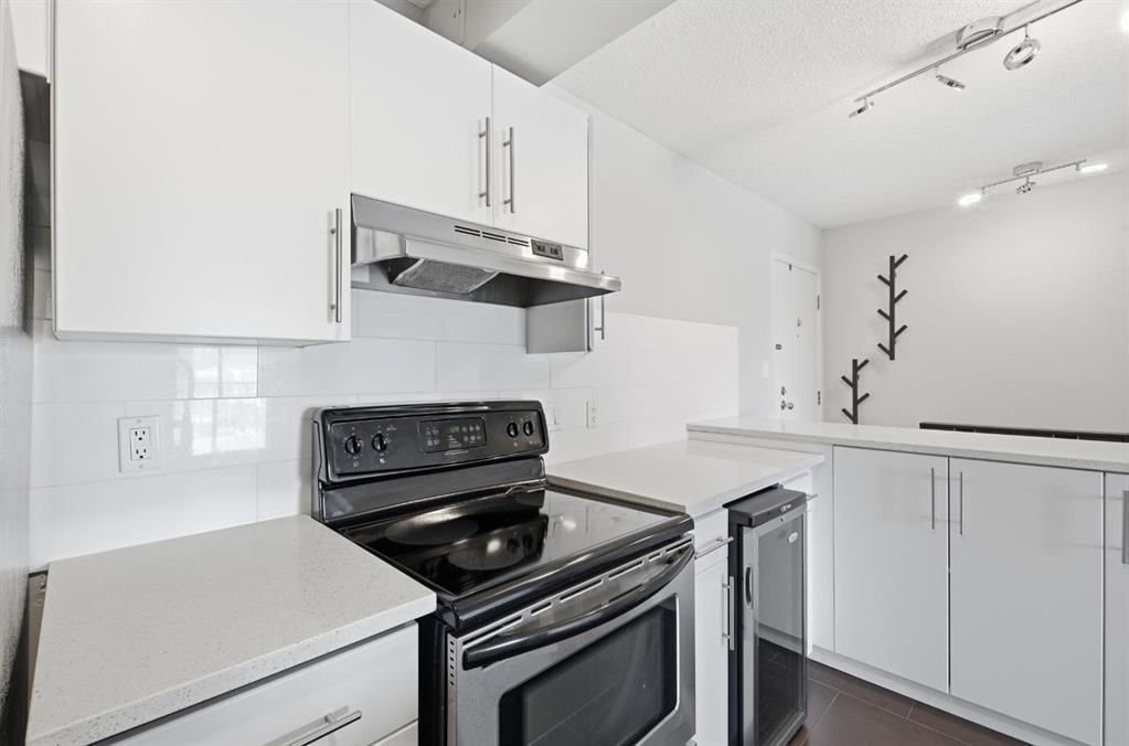 505, 1330 15 Avenue SW, Calgary — photo 5 of 31