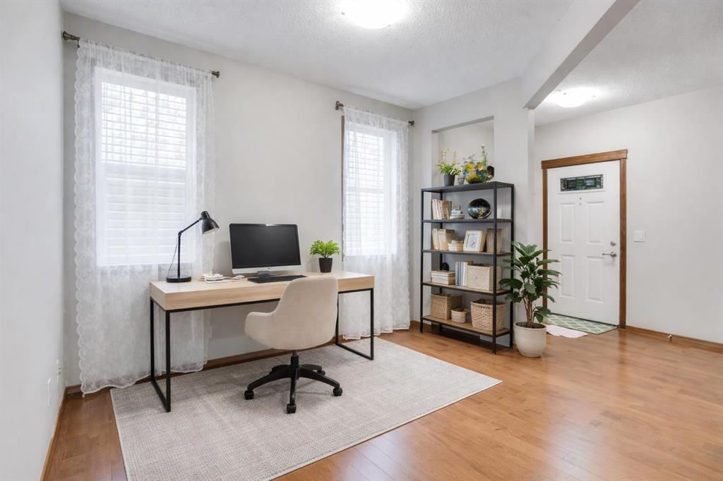 117 Walden Square SE, Calgary — photo 3 of 31