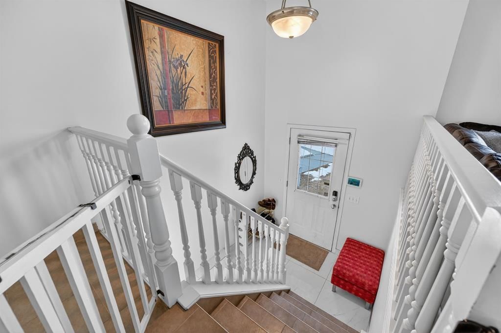 131 Covepark Place NE, Calgary — photo 2 of 24