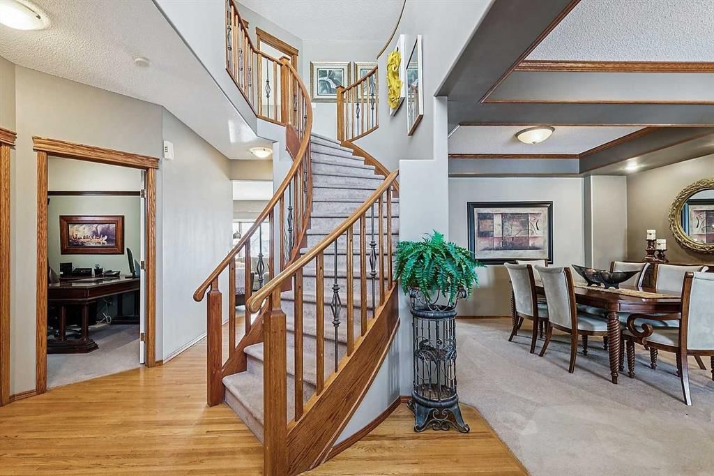 63 Evergreen Heights SW, Calgary — photo 3 of 50