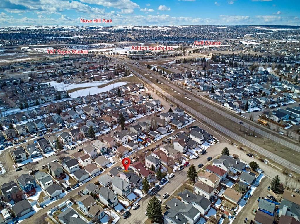 152 HARVEST GOLD Heights NE, Calgary — photo 3 of 49