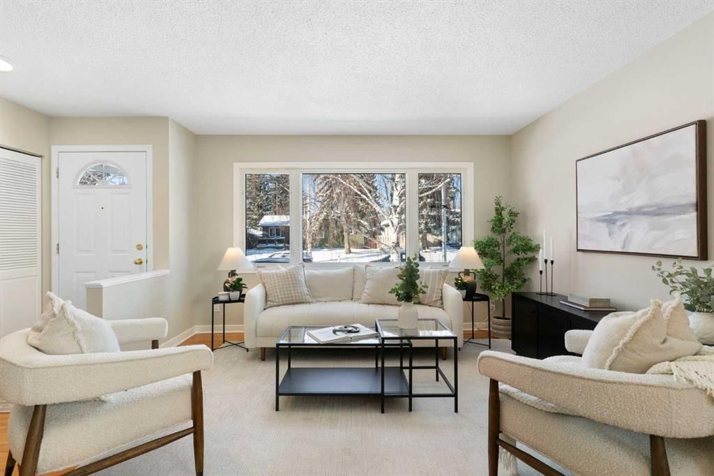 123 Glacier Drive SW, Calgary — photo 4 of 46
