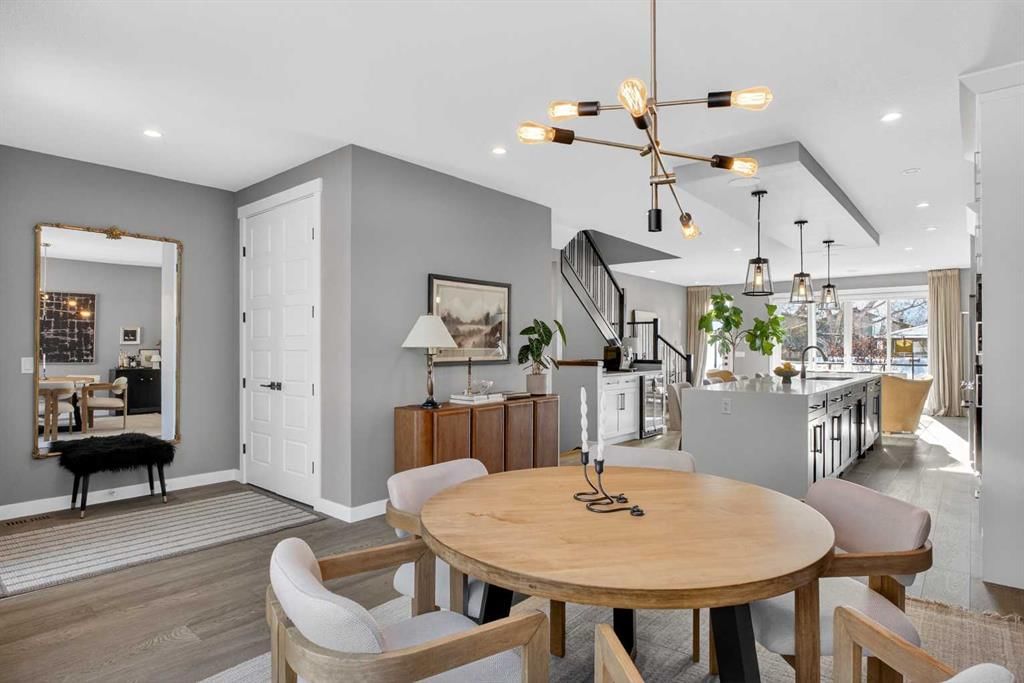 4909 21 Avenue NW, Calgary — photo 3 of 44