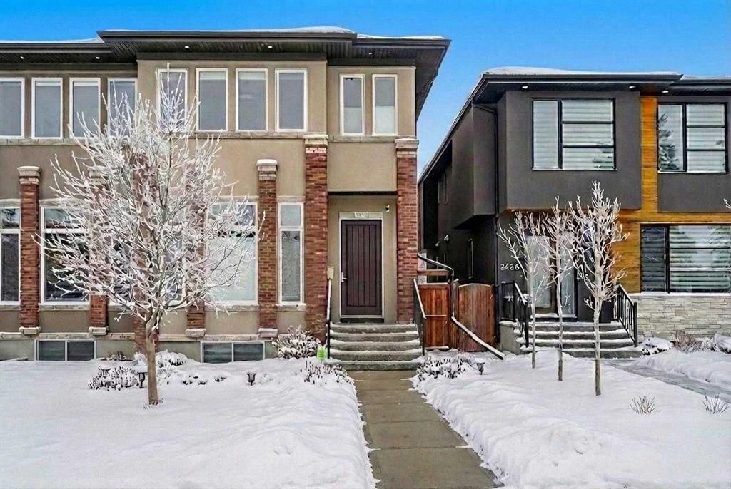 2432 32 Street SW, Calgary — main listing photo