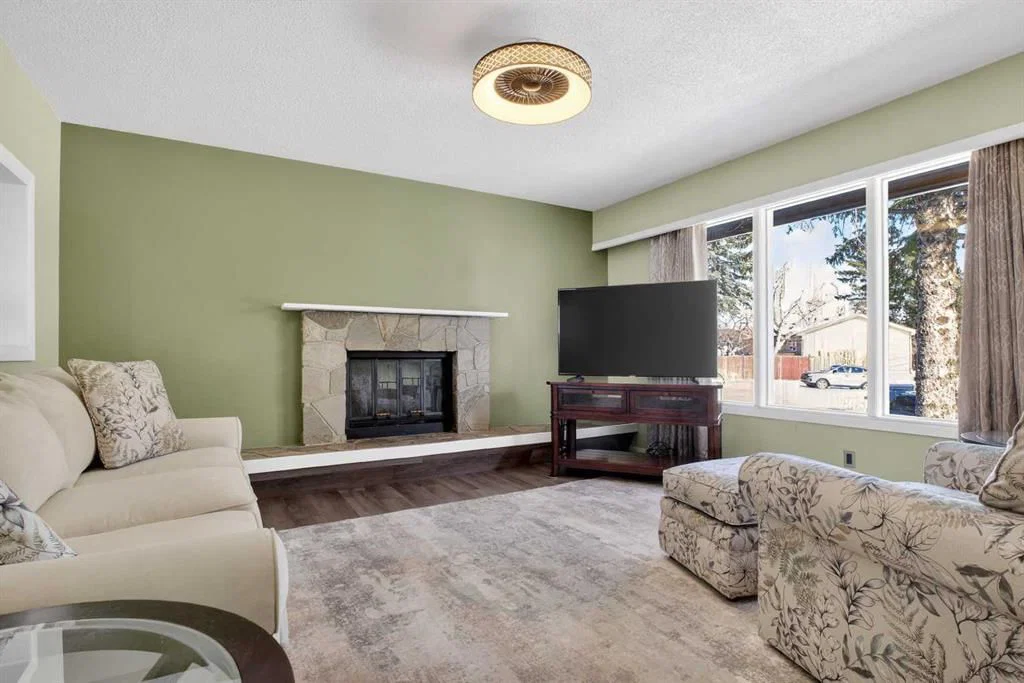 3204 Riel Place SE, Calgary — photo 3 of 32