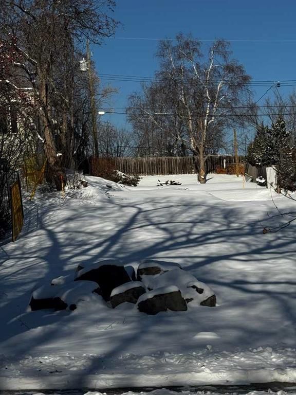 1416 Premier Way SW, Calgary — photo 2 of 12