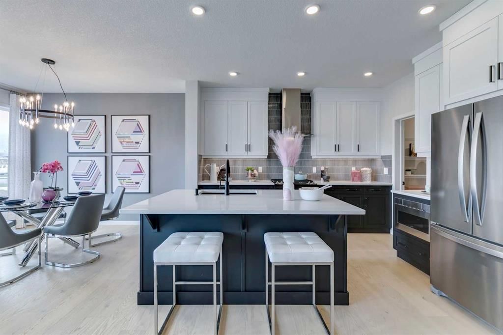 23 Belmont Place SW, Calgary — photo 3 of 22