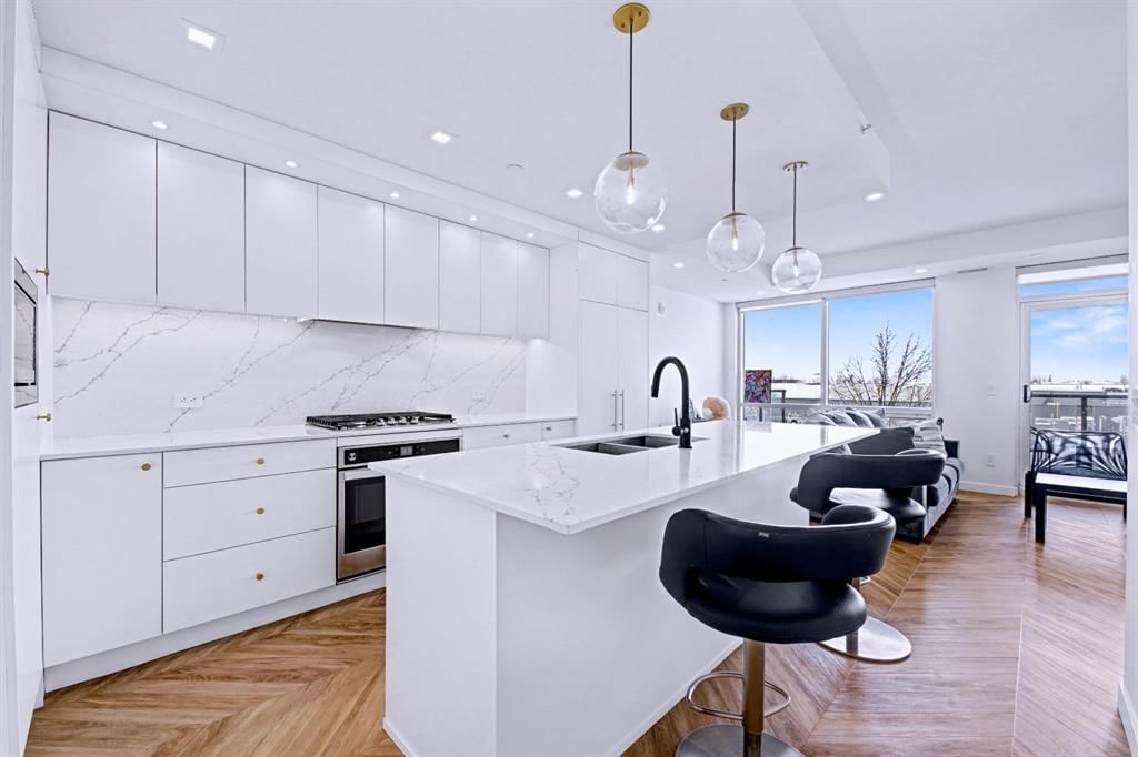 303, 8505 Broadcast Avenue SW, Calgary — main listing photo