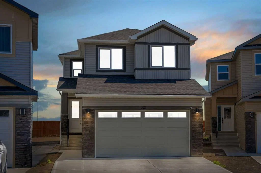 521 Corner Meadows Way NE, Calgary — main listing photo