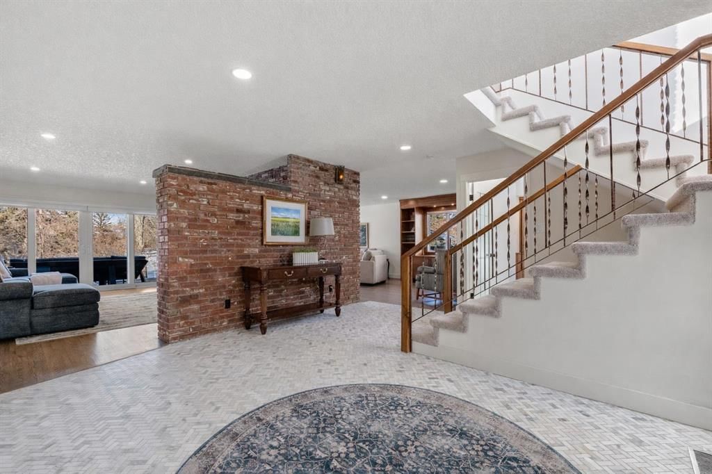456 Wilderness Drive SE, Calgary — photo 5 of 50