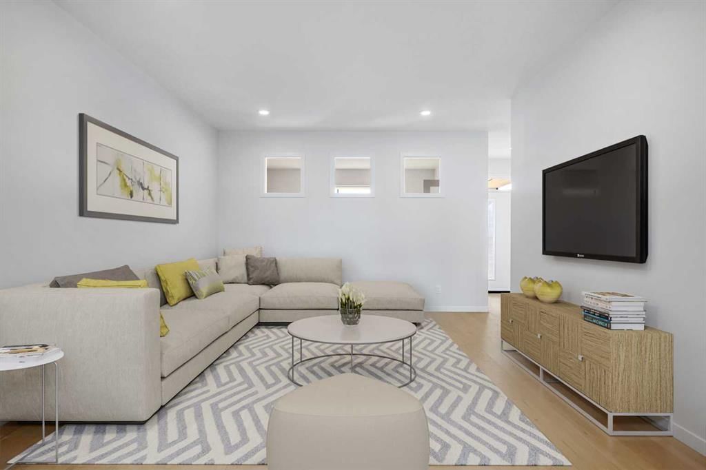 118 Wolf Hollow Terrace SE, Calgary — photo 3 of 50
