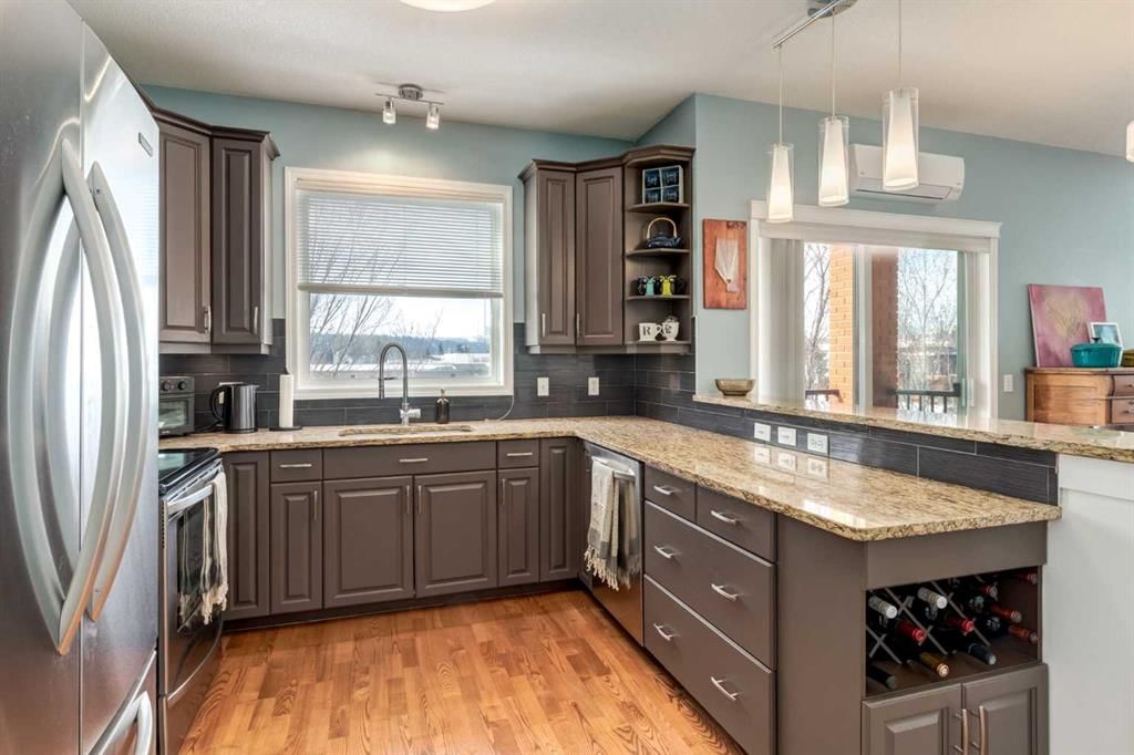 310, 2134 Kensington Road NW, Calgary — photo 5 of 37