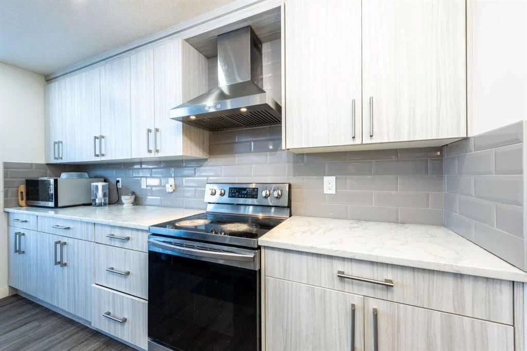 33 Martha's Meadow Place NE, Calgary — photo 4 of 50