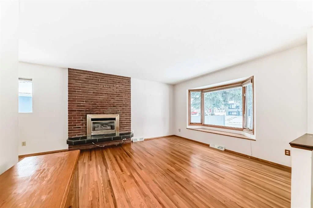 3408 Boulton Road NW, Calgary — photo 4 of 27