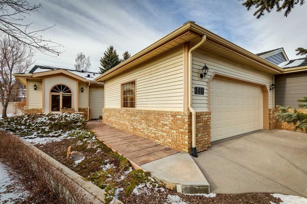 140 Shawnee Rise SW, Calgary — main listing photo
