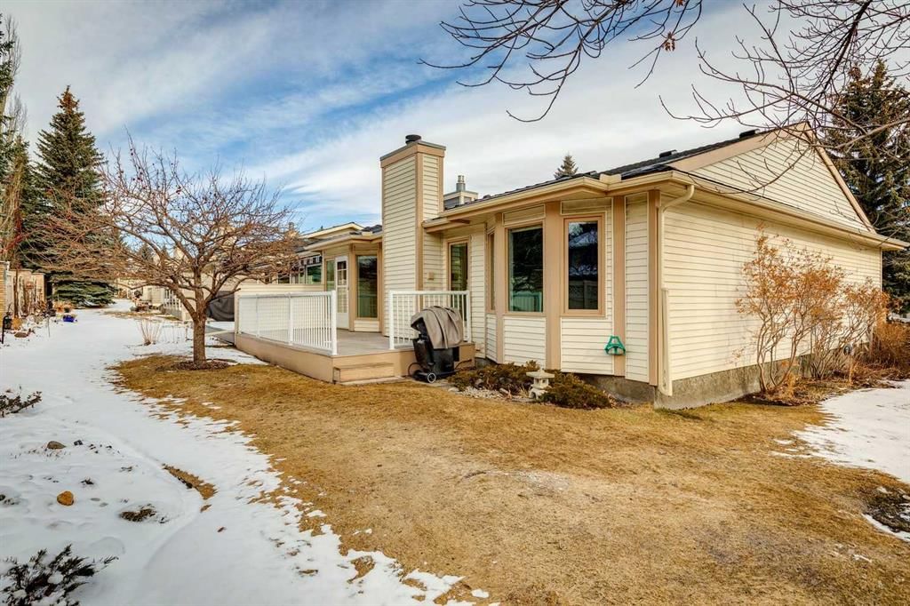 140 Shawnee Rise SW, Calgary — photo 4 of 50