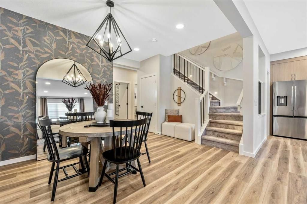154 Osprey Hill Way SW, Calgary — photo 5 of 31