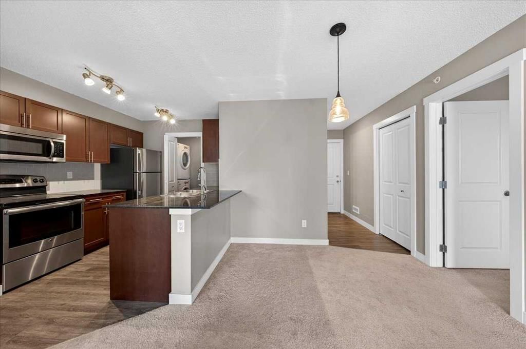 514, 20 Kincora Glen Park NW, Calgary — photo 2 of 33
